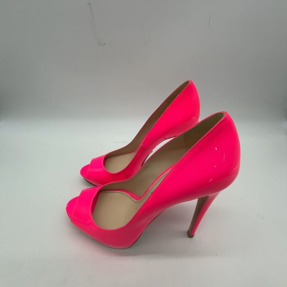 Prada Women's Pumps - Picture 3 of 6